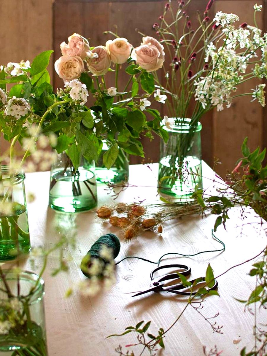 The process of flower arranging