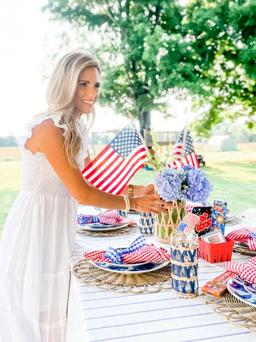 These Are the Most Patriotic 4th of July Flowers - Article onThursd