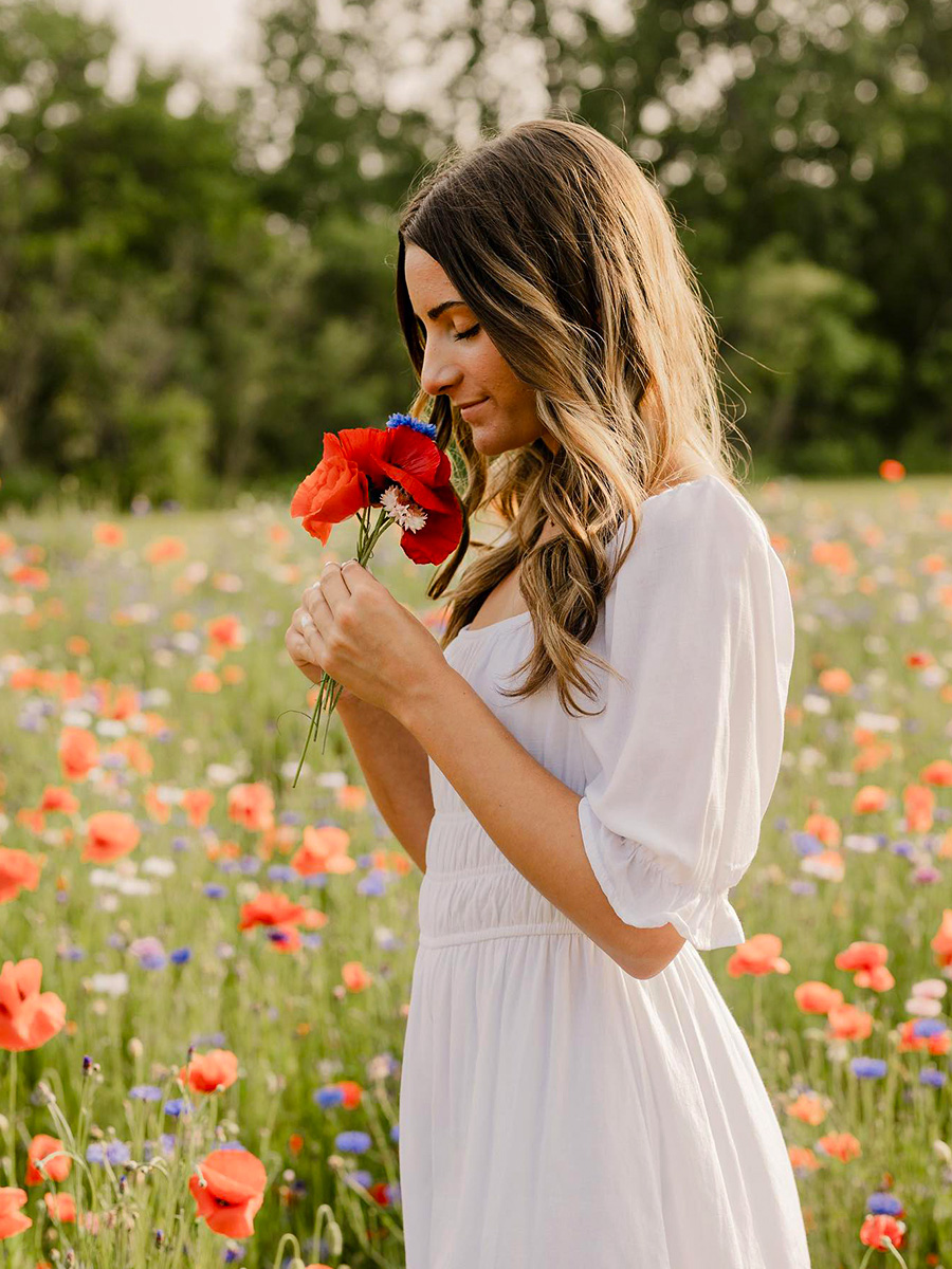 Poppy August Birth month flower