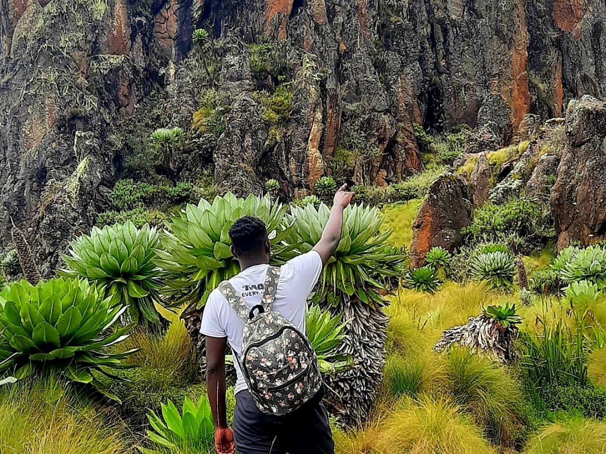 Sites With Scenic Hiking Trails Near Kenya's Flower-Growing Areas