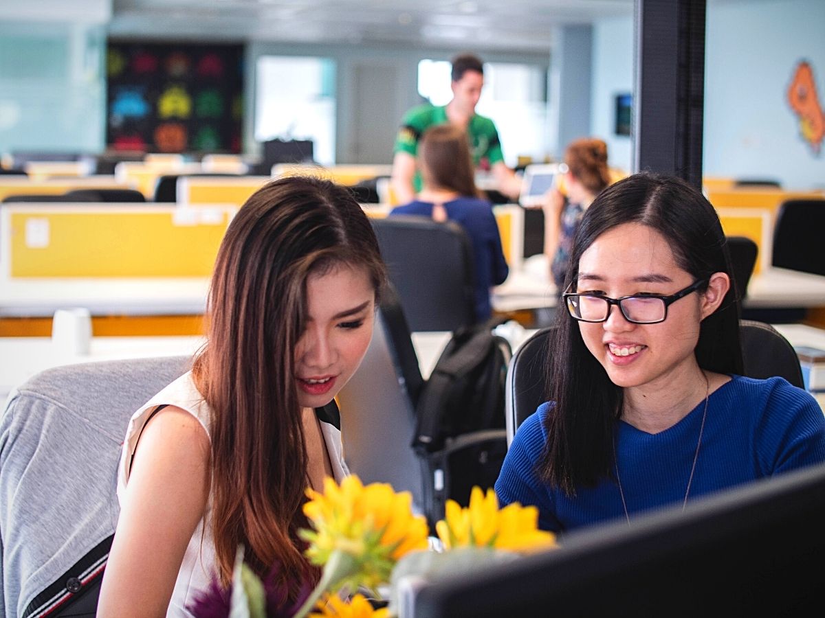 Plants and Flower Colors Impact Work Positivity and Productivity