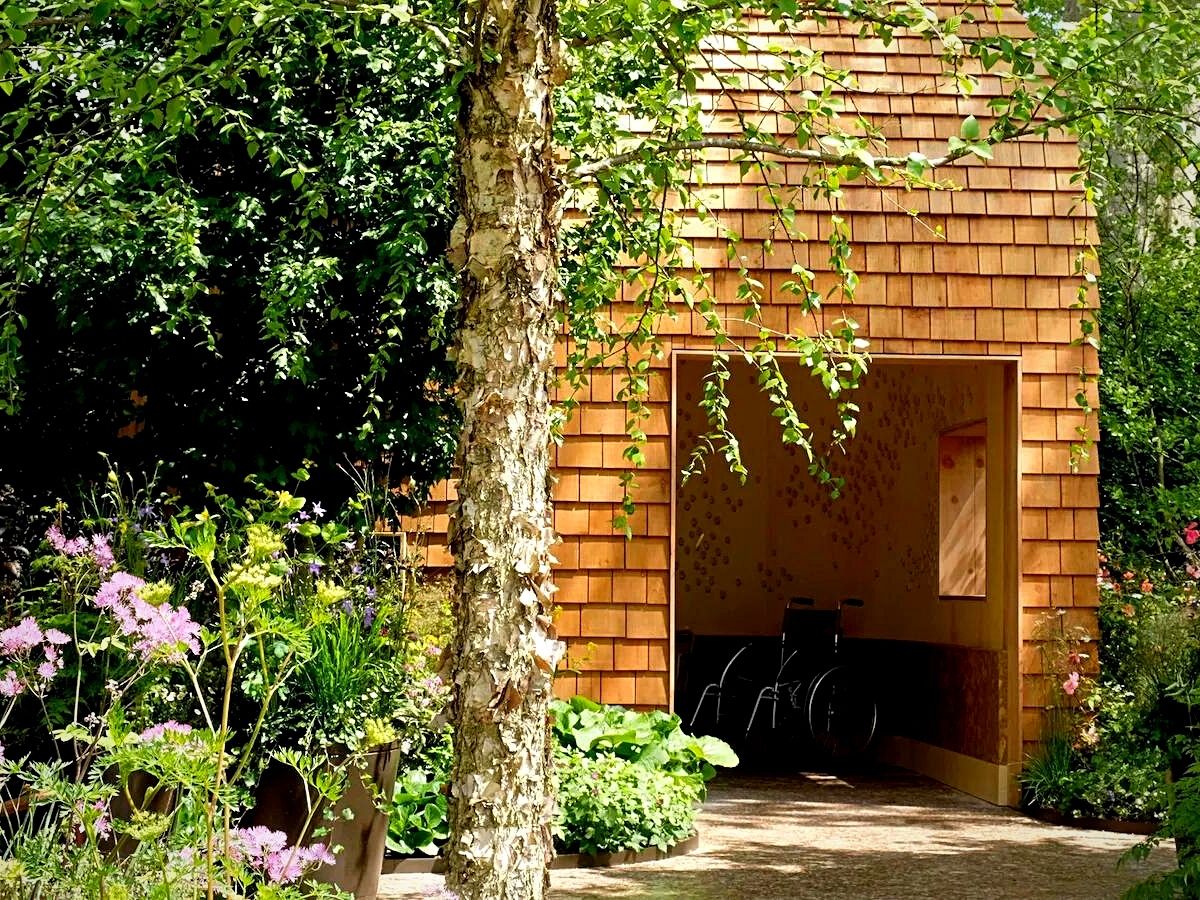 Garden Room Harnesses Nature's Restorative Qualities for Spinal Patients