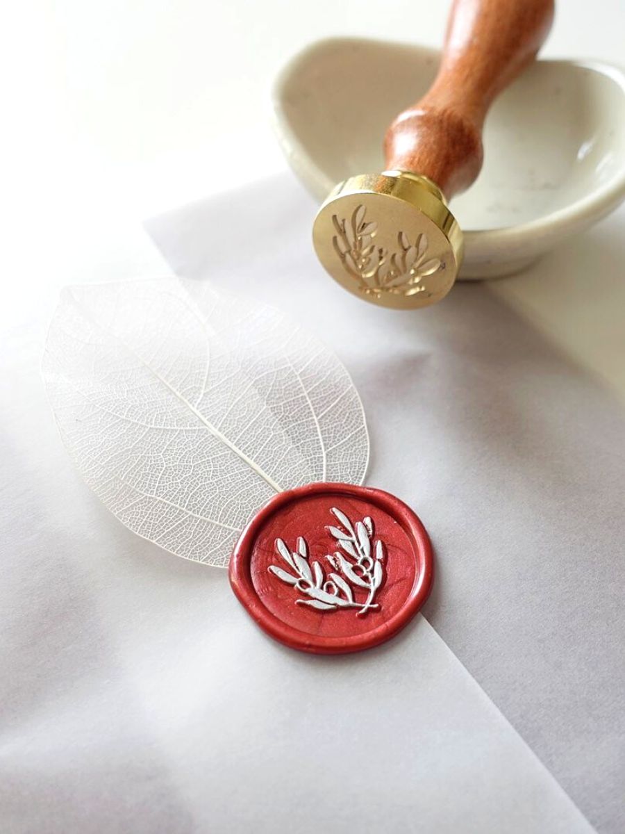 Delicate look of wax sealing stamps for invitations