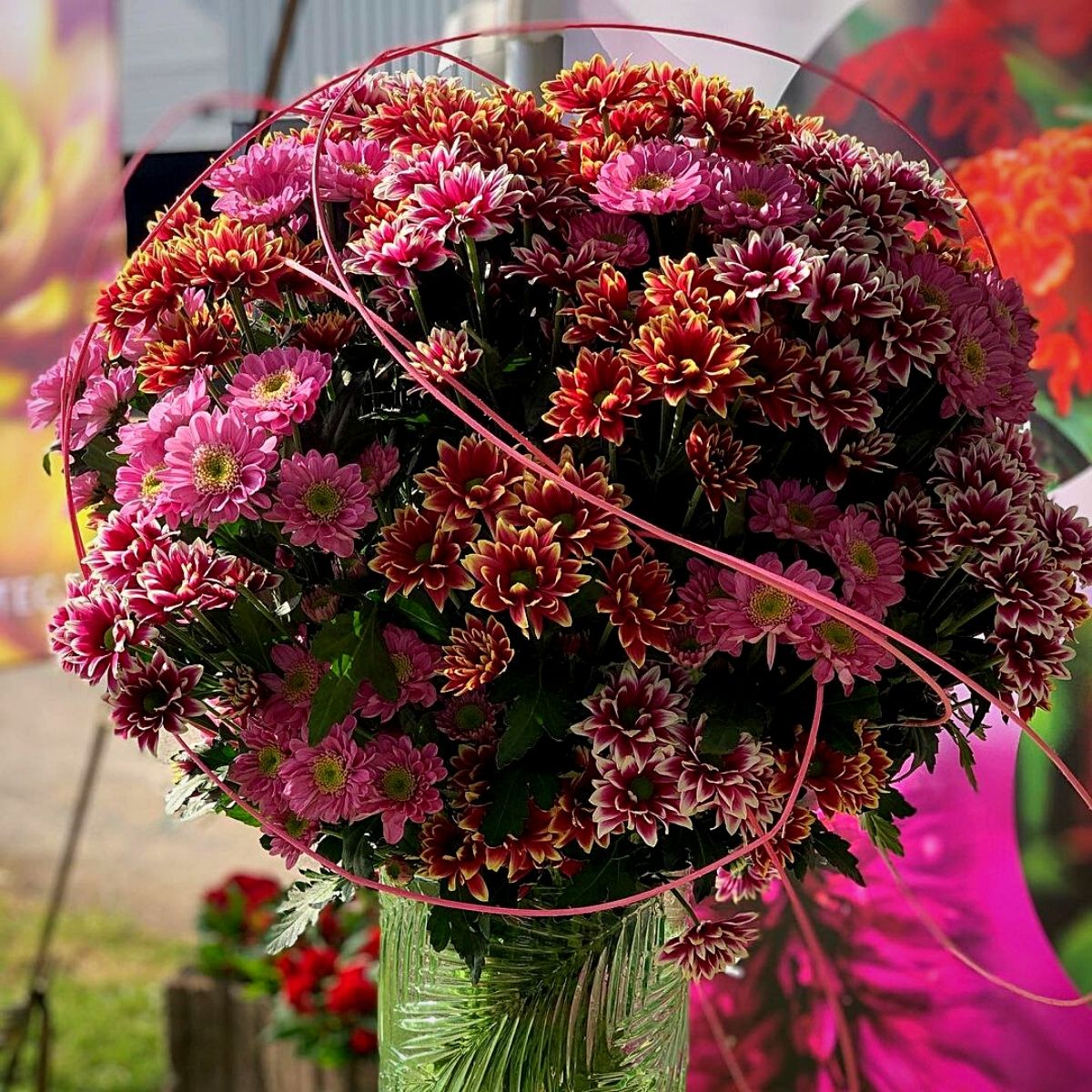 ​Incorporating Chrysanthemums in ​Autumn Floral ​Compositions
