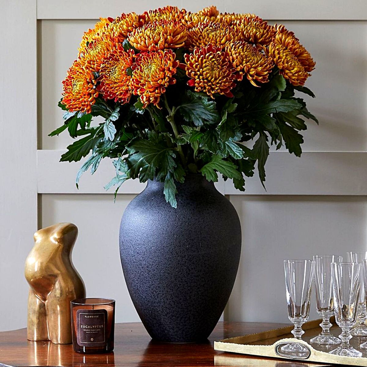 Incorporating Chrysanthemums in Autumn Floral Compositions