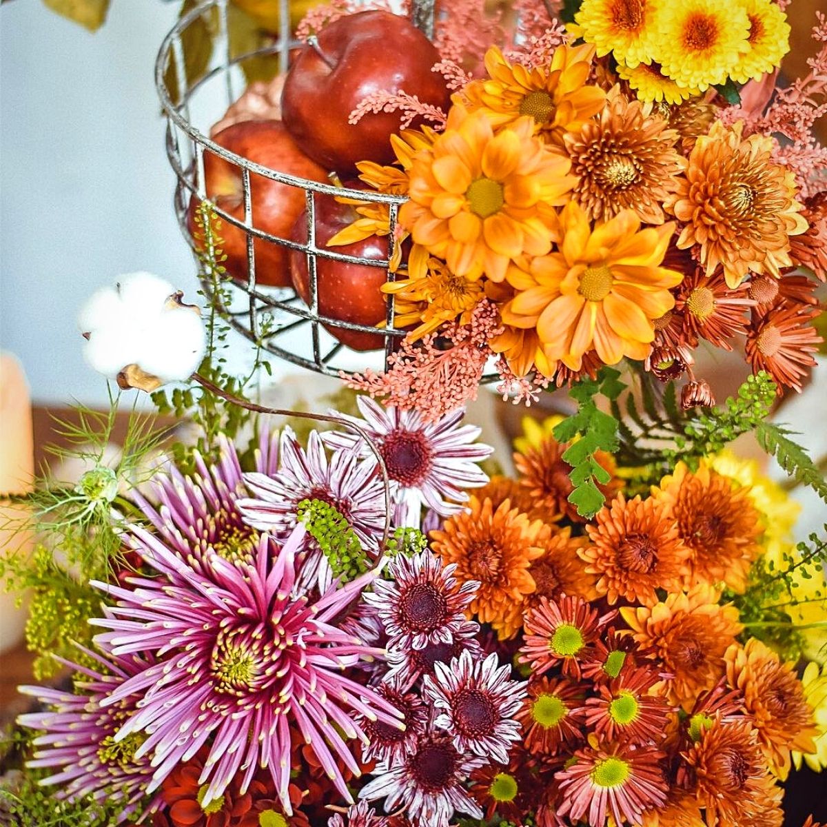 Enhance the Autumn Spirit by Incorporating Chrysanthemums in Floral Comp