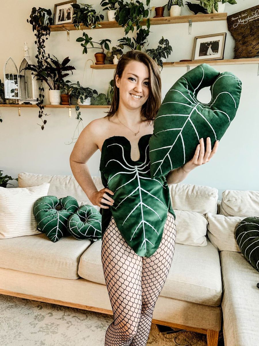 Halloween plant costume