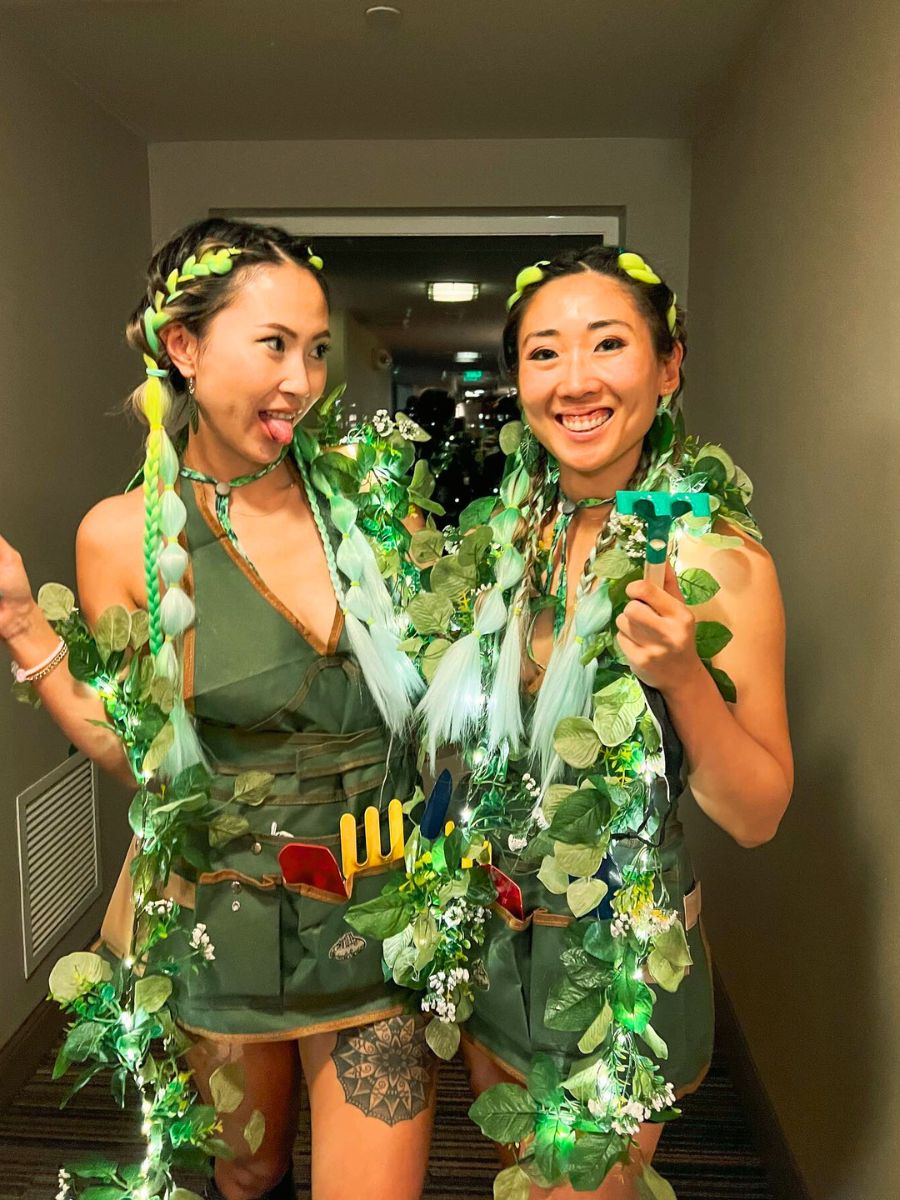 Hawaiian themed halloween on sale costumes