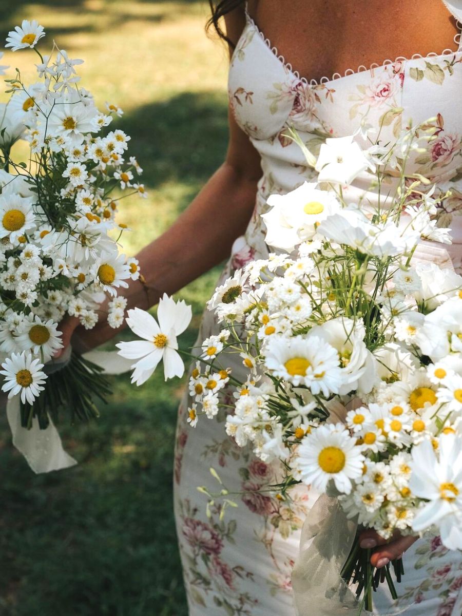 Daisies used for a wedding celebration