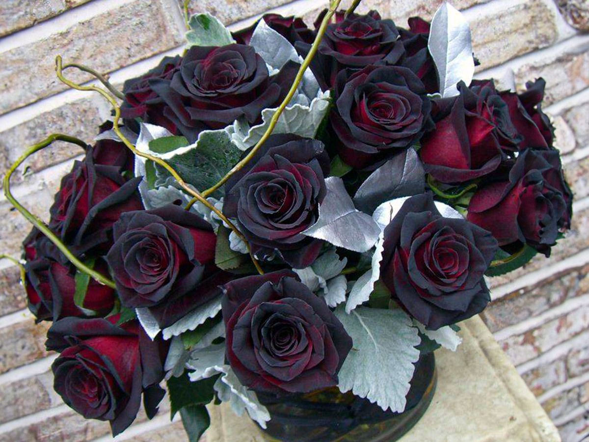 Rose Black Baccara bouquet by The Vintage Angel