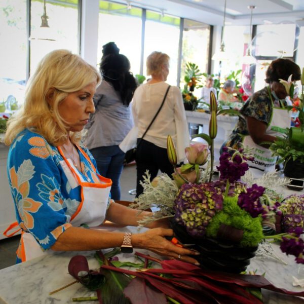 Naranjo Roses' Highlight FOF Floral Art Competition Miami - Article on Thursd