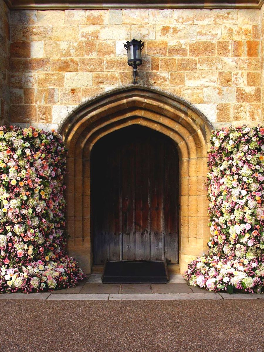 A wedding gate decoration by Dennis Kneepkens