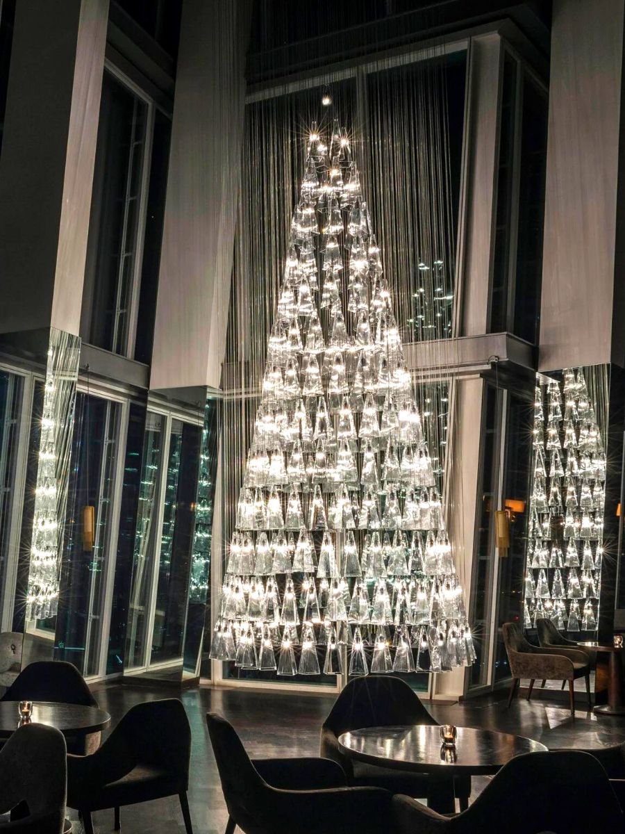 Famous Christmas tree made of glass