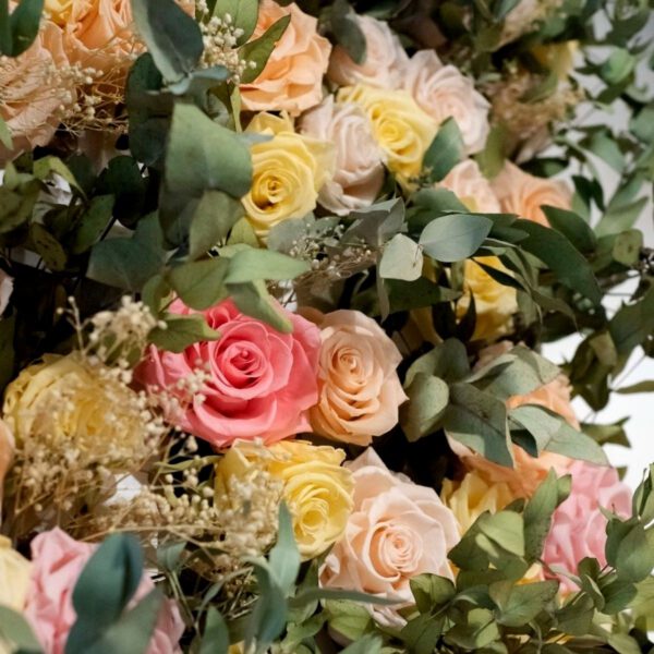 Benefits and Uses of Preserved Roses for Interior Decoration - featured rose wall - article on thursd