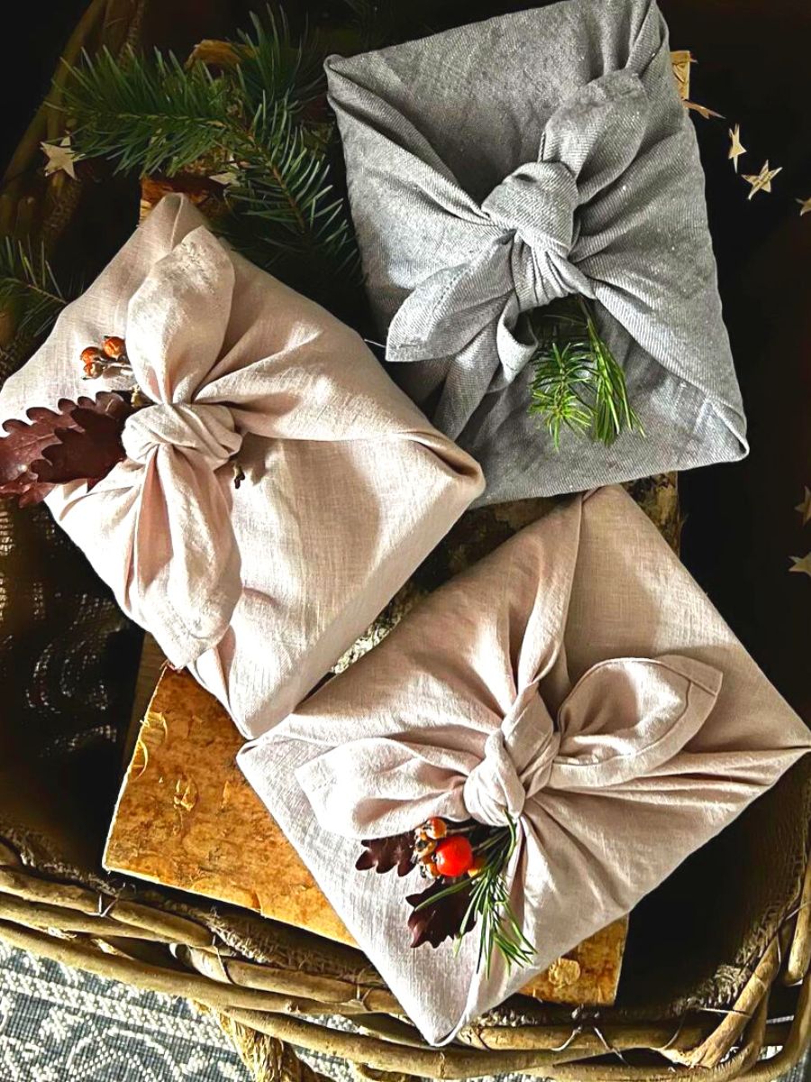 Japanese gift wrapping technique for Xmas