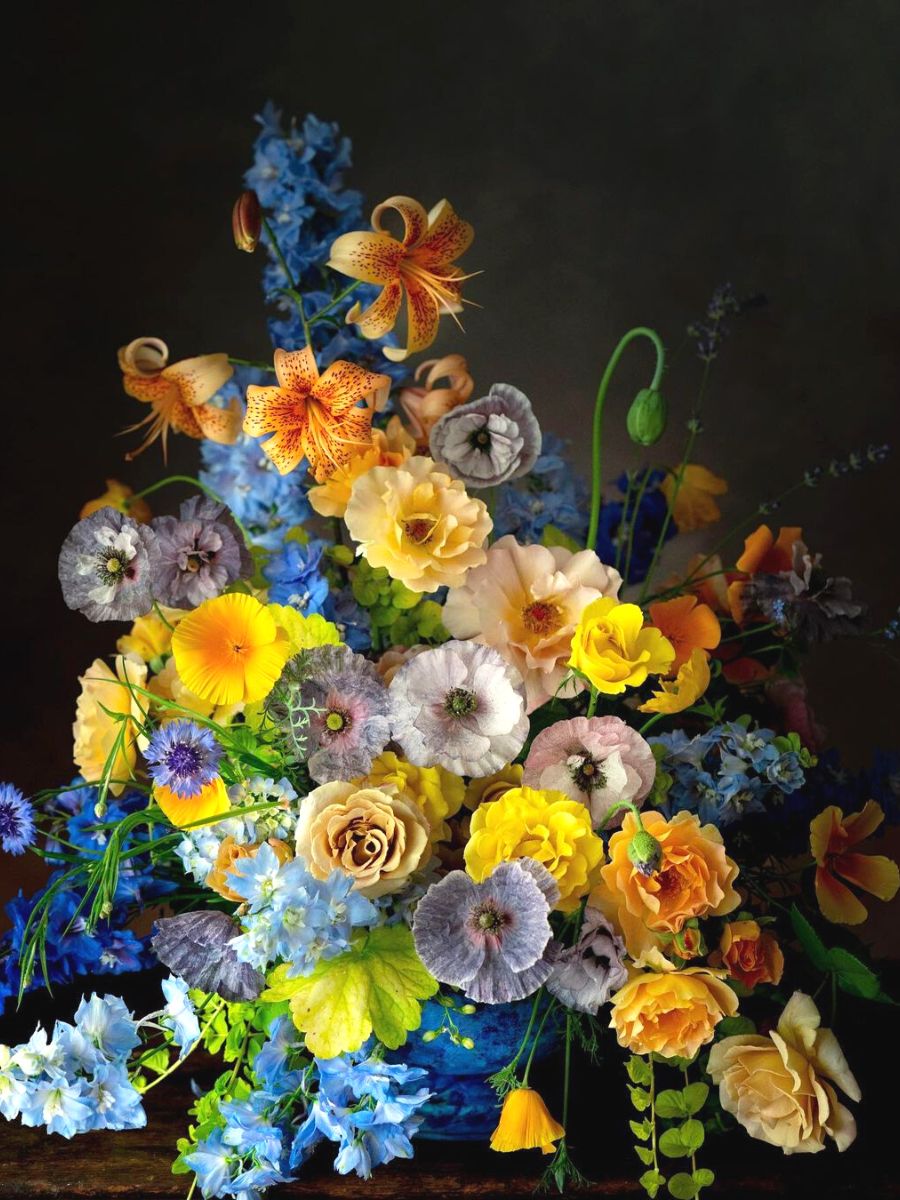 Uniquely attractive floral design by Kiana Underwood