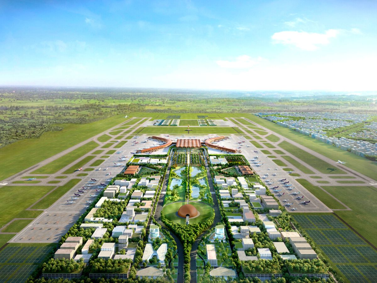 Aerial view of the airport by Foster and Partners