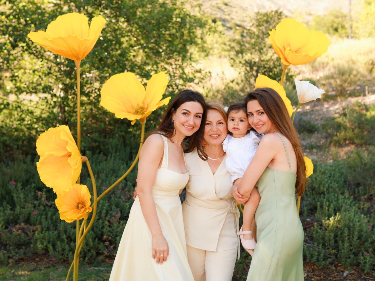 Mother daughter trio behind Flower Lab