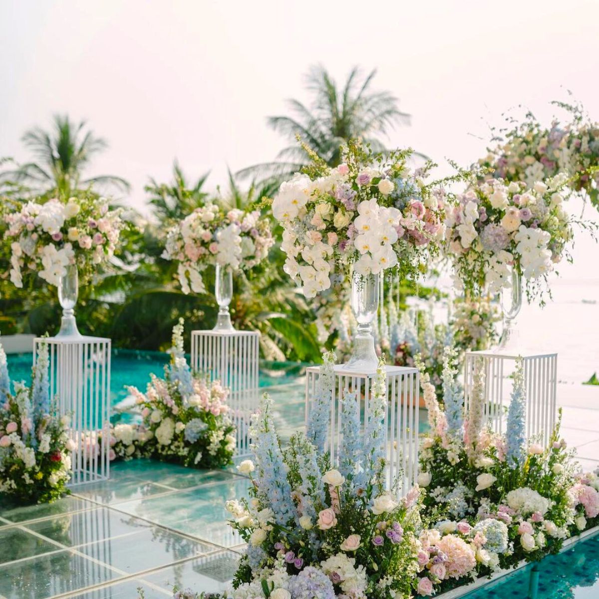 Wedding with a wow factor by IAMFLOWER Thailand