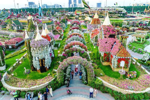 The World's Best Flower Fairs & Festivals You Definitely Want to Visit - dubai miracle garden - article on thursd