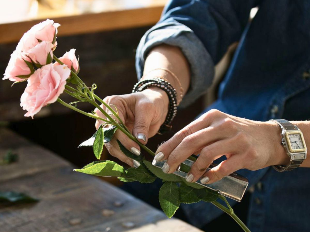 Flower thorn cutters are an essential tool for florists