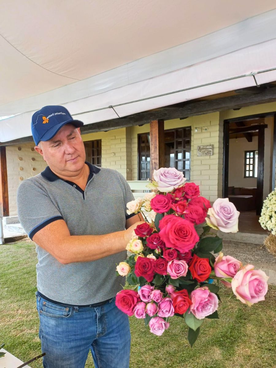 Showcasing rose varieties during open house days