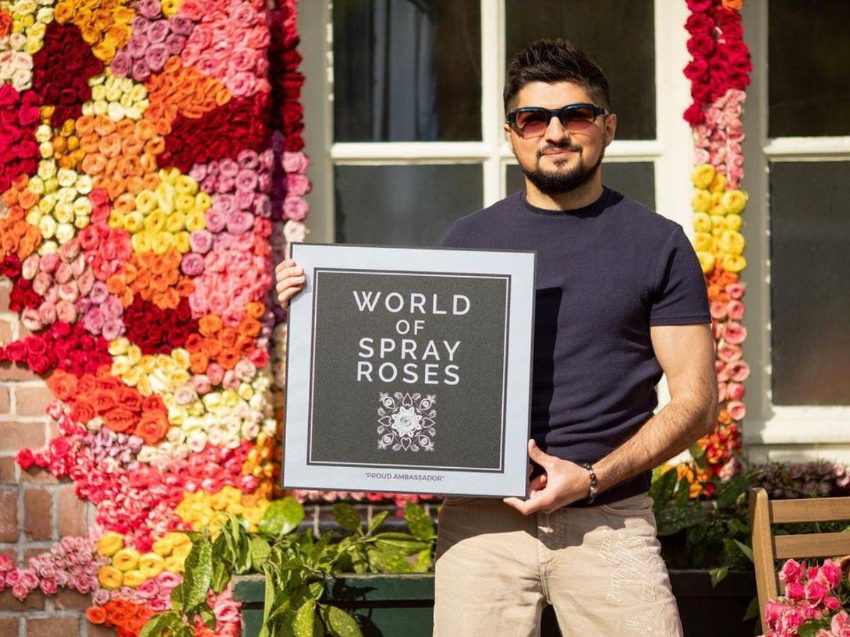 Yusif Khalilov ambassador of World of Spray Roses