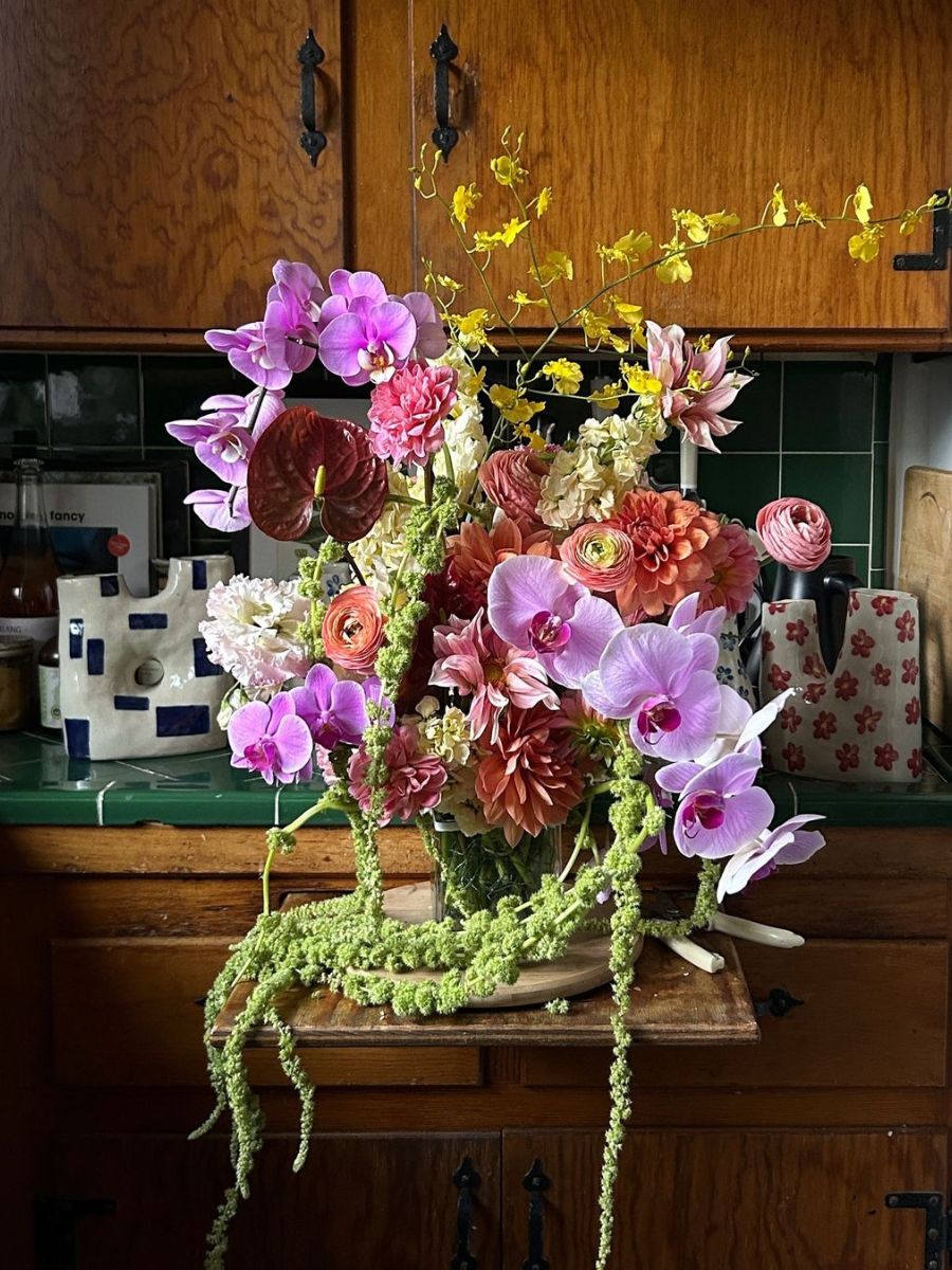Flower arrangement for Nike by Puni