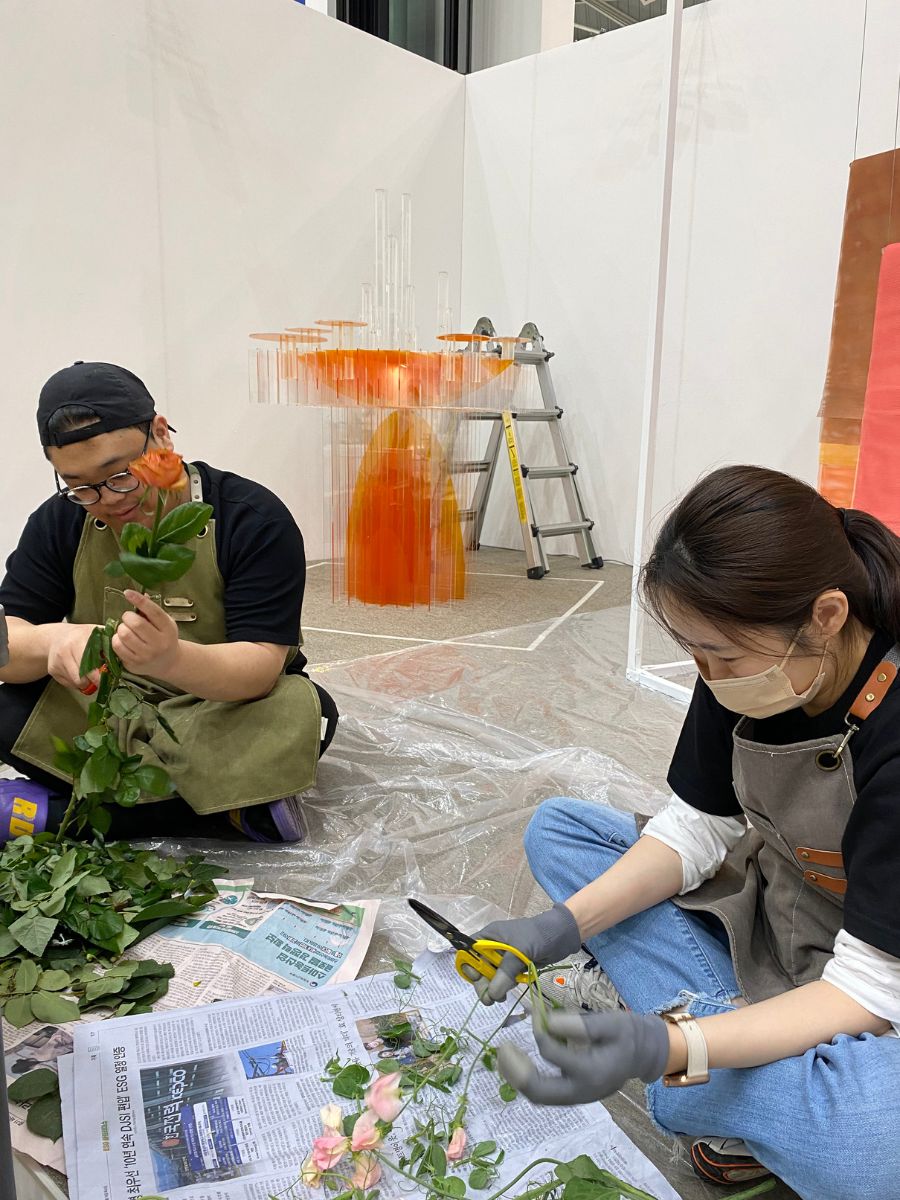 Preparing flowers at Goyang Flower Grand Prix
