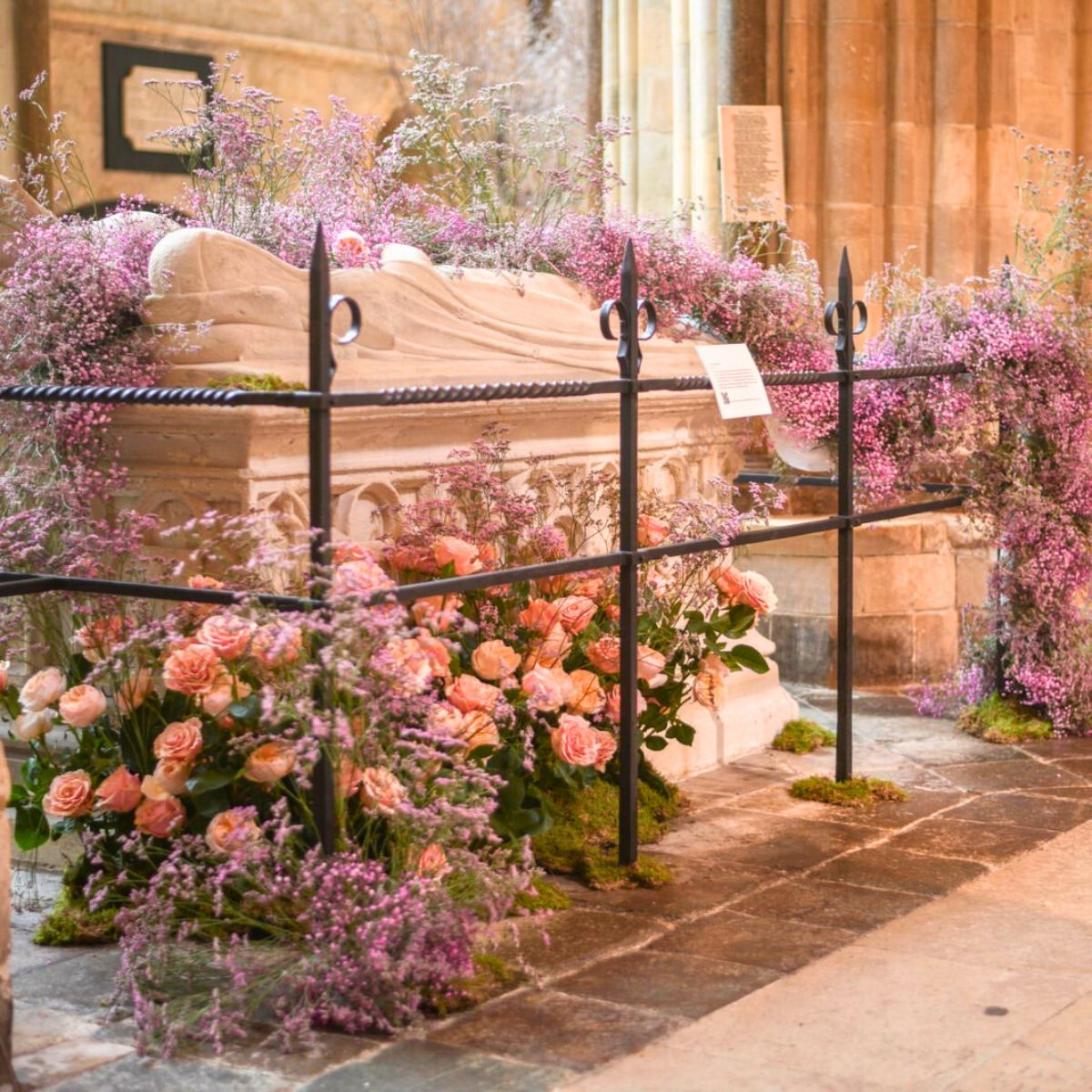 Pastel flowers adorning a special place in the Cathedral