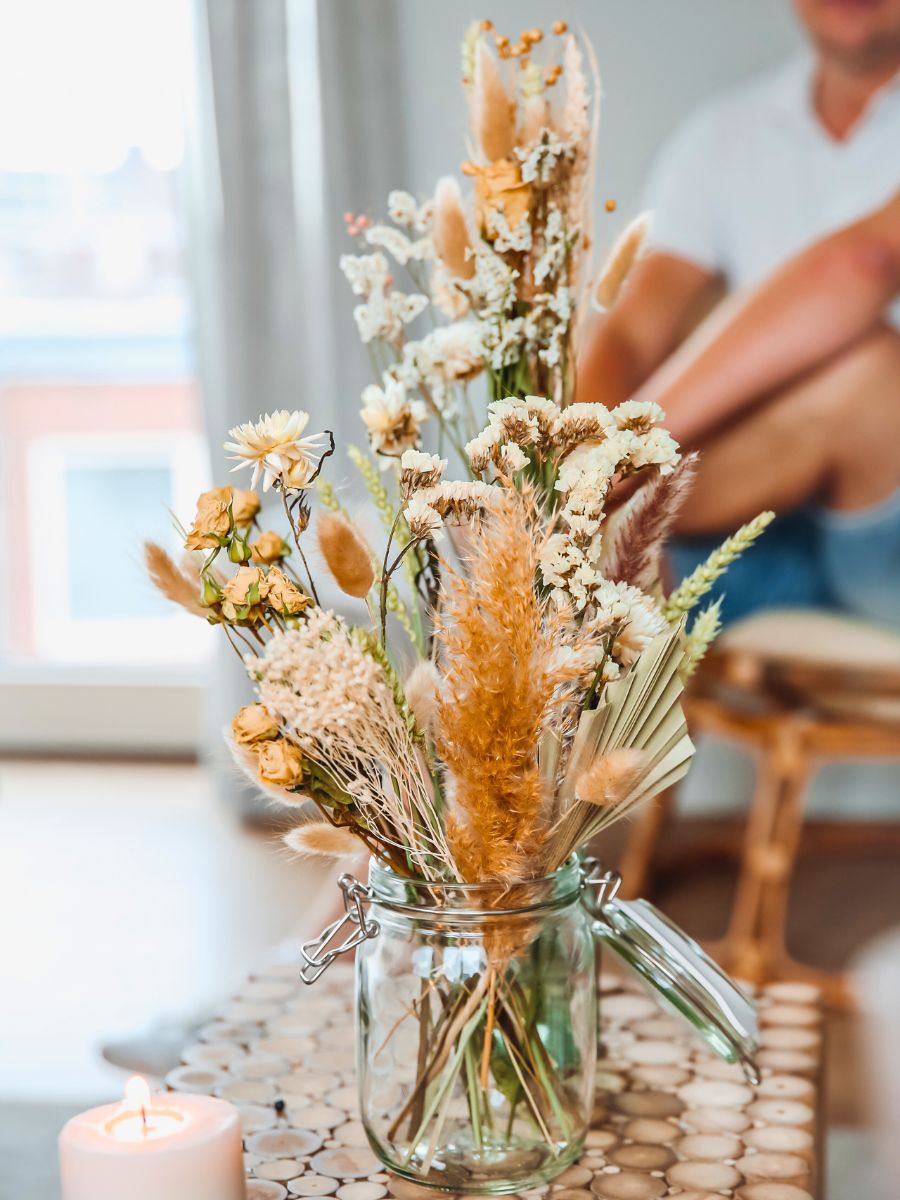 Dutch Flower House Conquers the U.S. Market With Its Sustainable Dried Flower Concepts