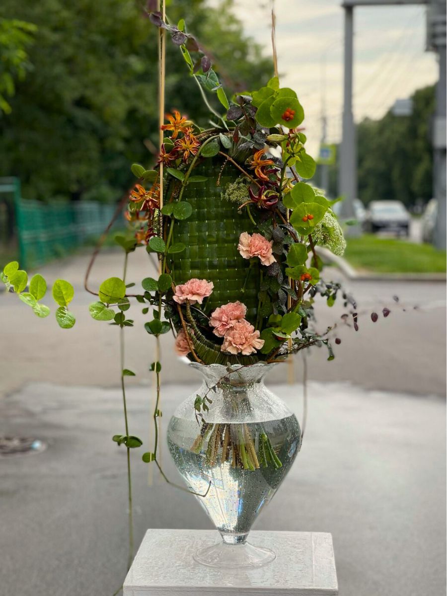 Vase With a Frame of Lily Grass