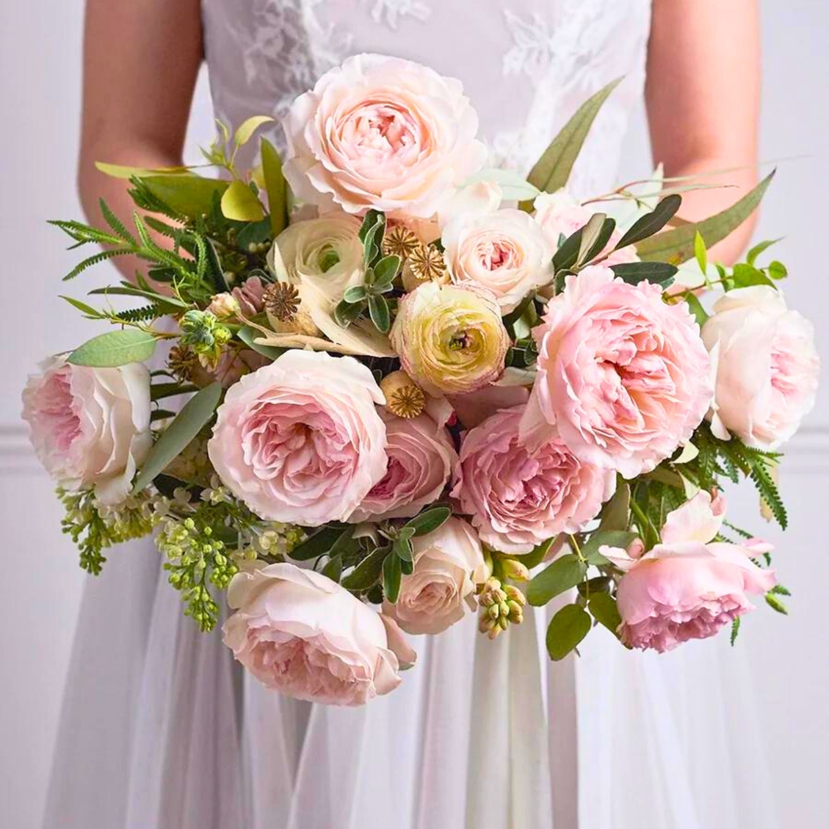 Bouquet using Rose Keira by Alexandra Farms