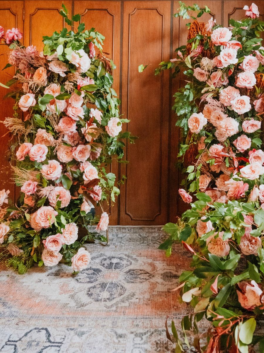 Romantic wedding decor using Rose Miyabi Brown and Miyabi