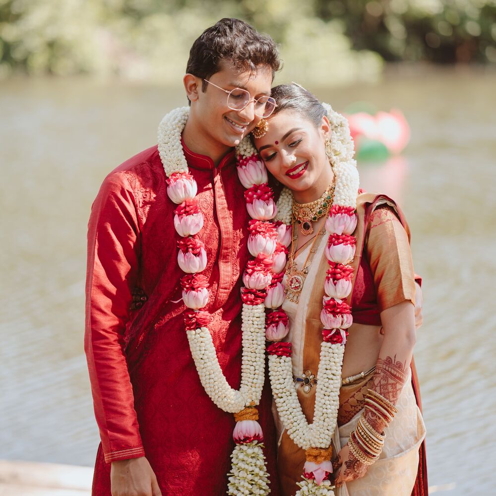 wedding varmala made using lotus