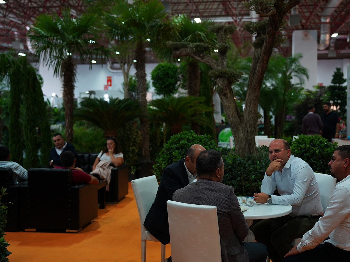 Landscape Istanbul Fair 2023 meeting in booth