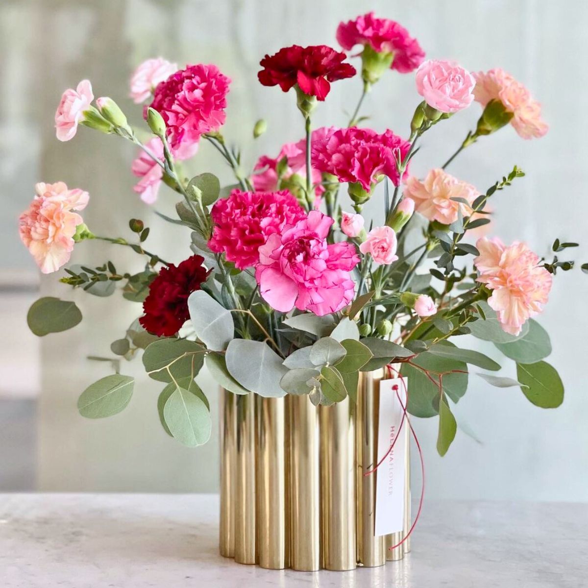 The perfect carnation arrangement for a friend