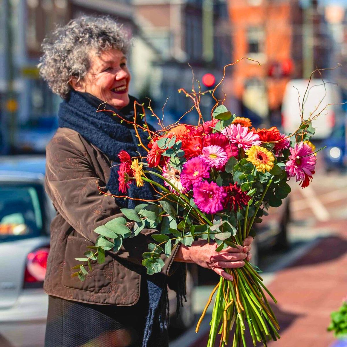 A bright colorful gerbera bouquet