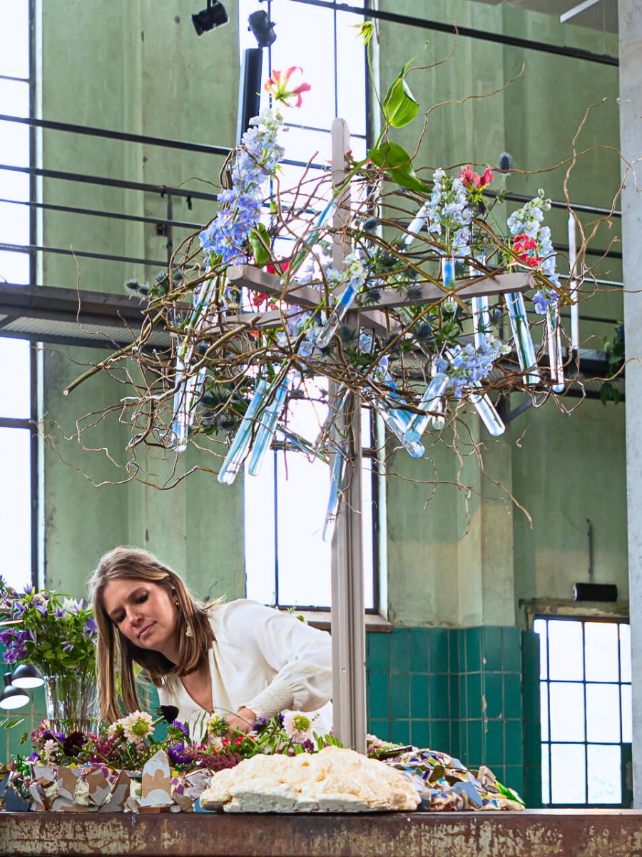 Marginpar flowers embellish Samantha Wilhelm's masterpiece inspired by Art Nouveau.