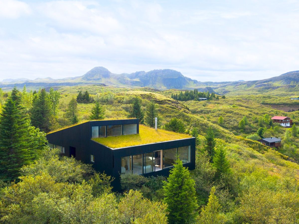 Panoramic front view of the Holiday Home