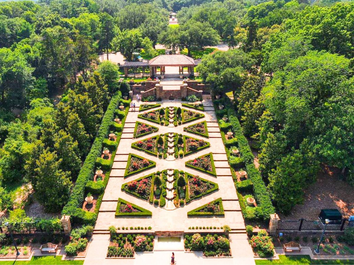 Fort Worth botanical garden view