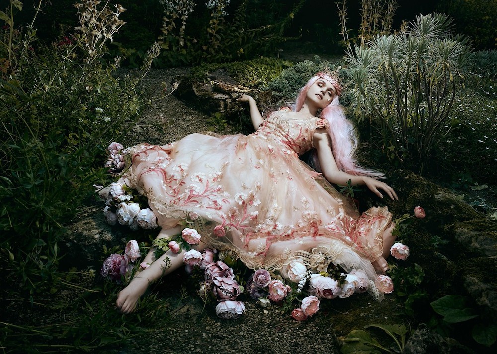 Bella Kotak Immerses You in a Fairytale World of Flowers Floral Photography