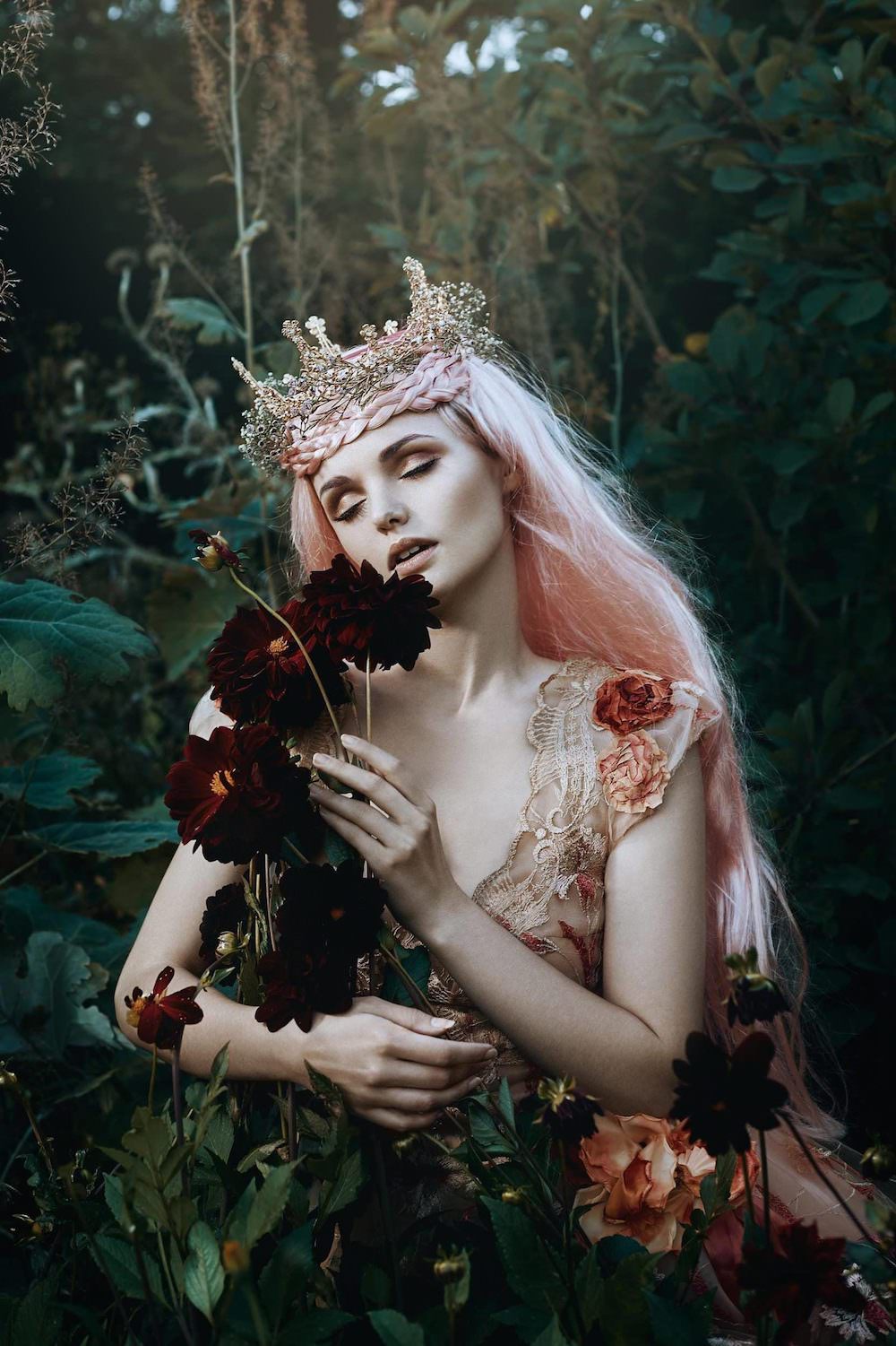 Bella Kotak Immerses You in a Fairytale World of Flowers Fantasy Flowers
