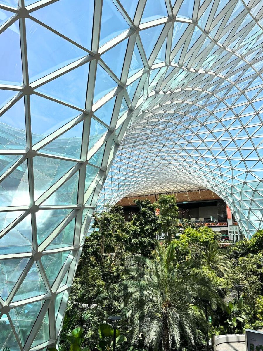 Natural lighting through roof of Doha airport