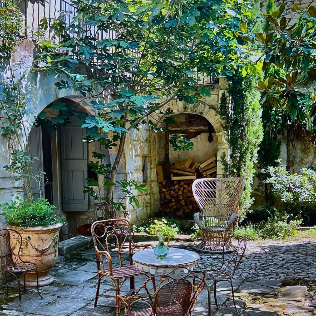 Incorporating Mediterranean Gardens Into Your Home