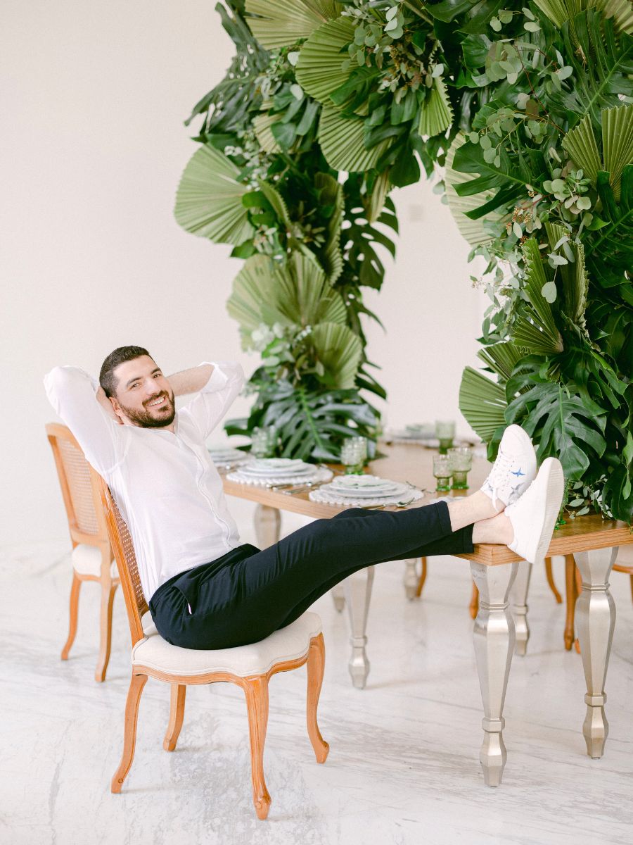 Creation of plant installation for table decor