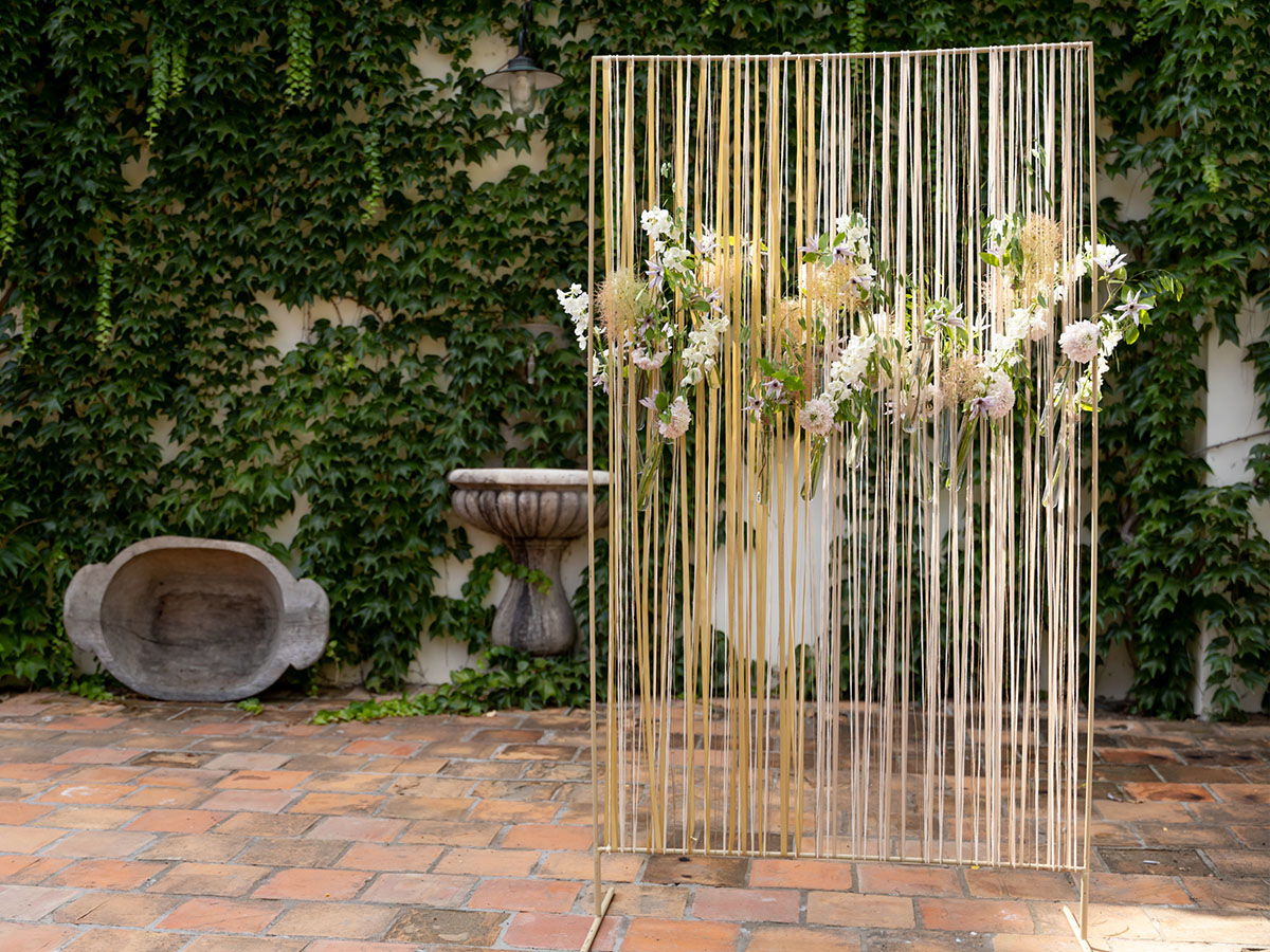 Kristian Kover Flower Wall Reinvented design