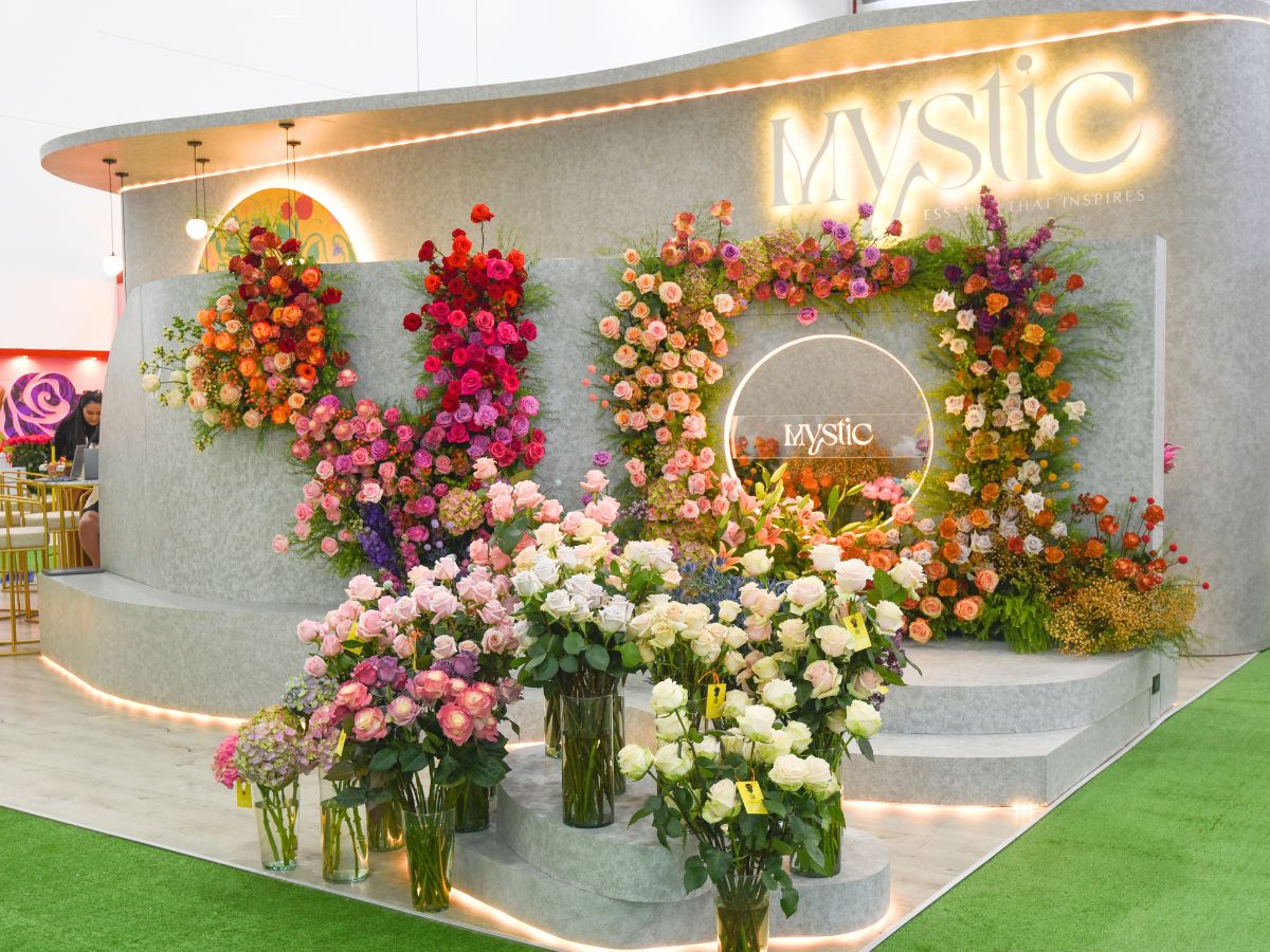 Full view of the Mystic Flowers previous stand at Expo Flor Ecuador