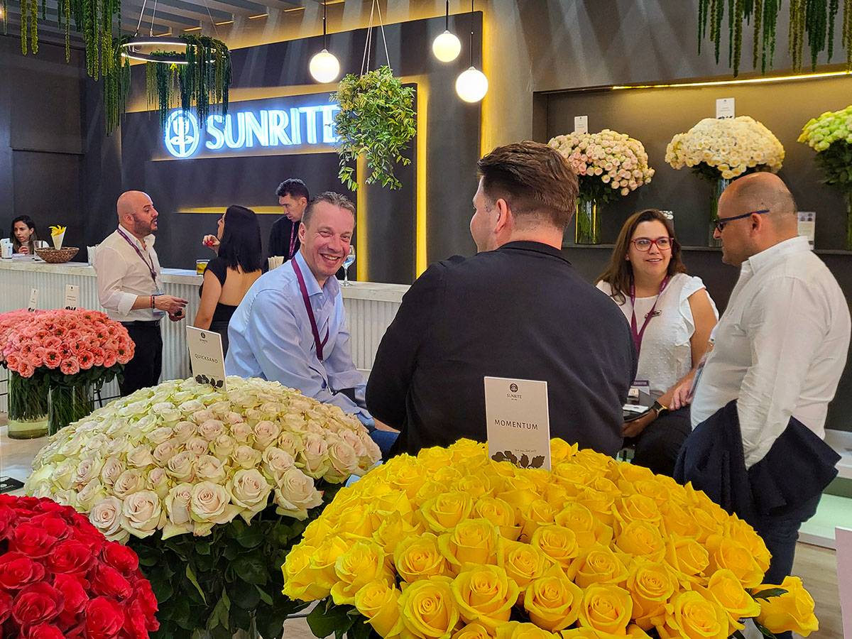 Expo Flor 2024 Sunrite booth