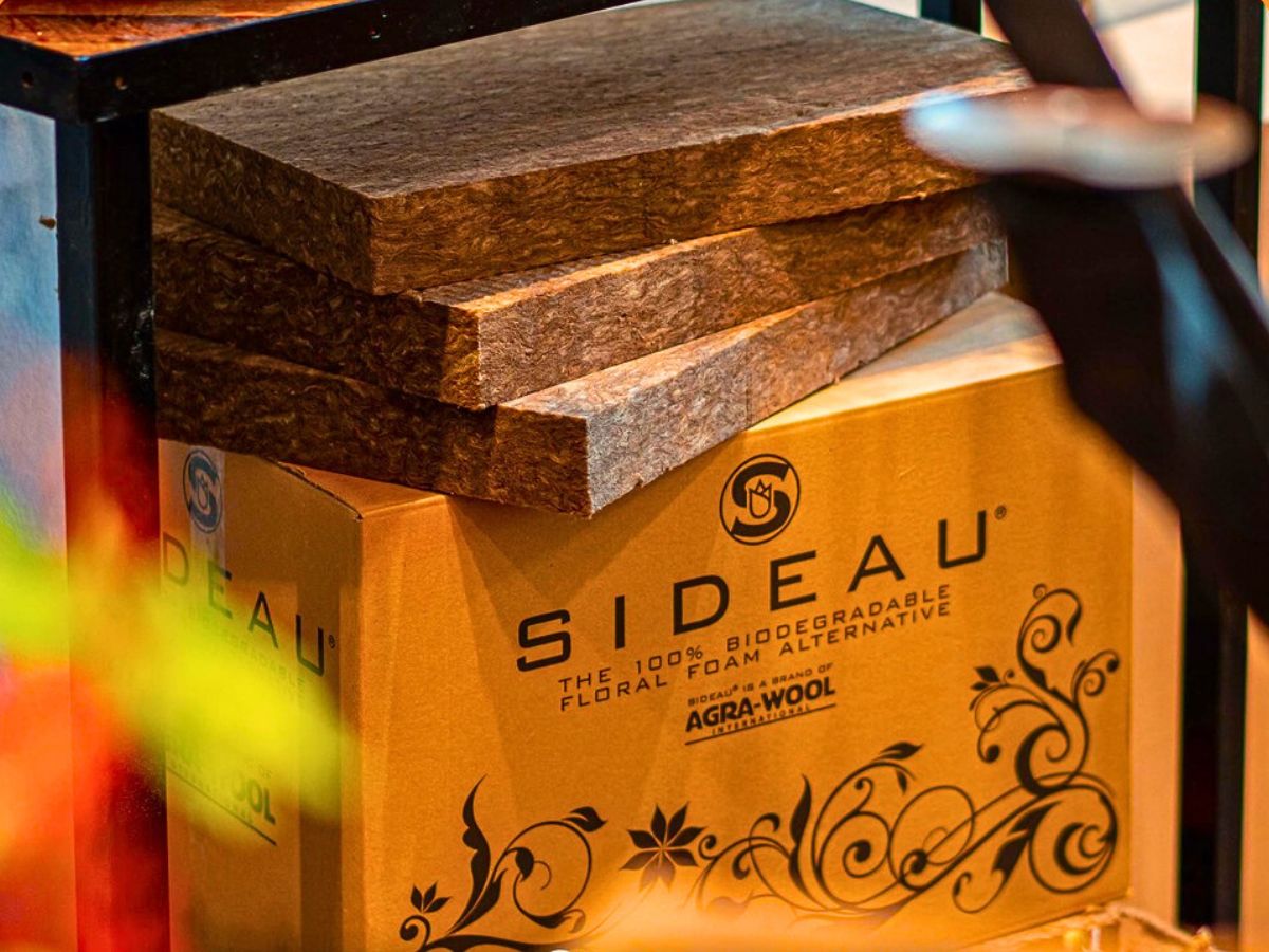 Sideau® Block From Agra Wool Presents a Sustainable and Eco-Friendly Alternative for Floristry